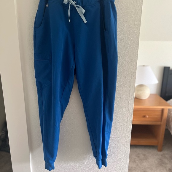 FIGS JOGGERS / size L - Picture 2 of 5